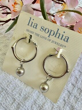 🐼 lia sophia Silver Hoop Earrings with Pearl Drop